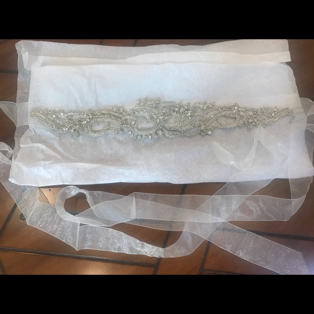 NWT Bridal belt